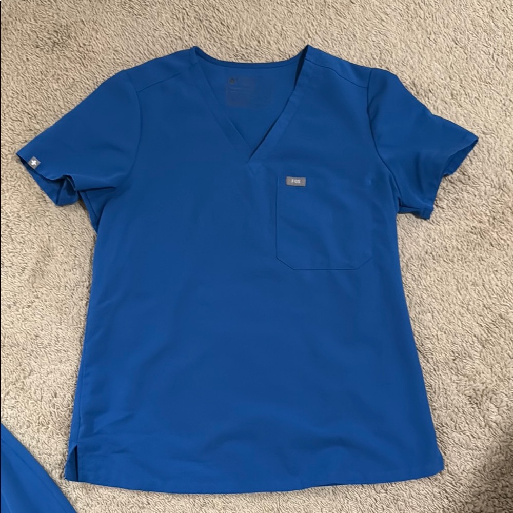 FIGS Royal Blue Scrub Set